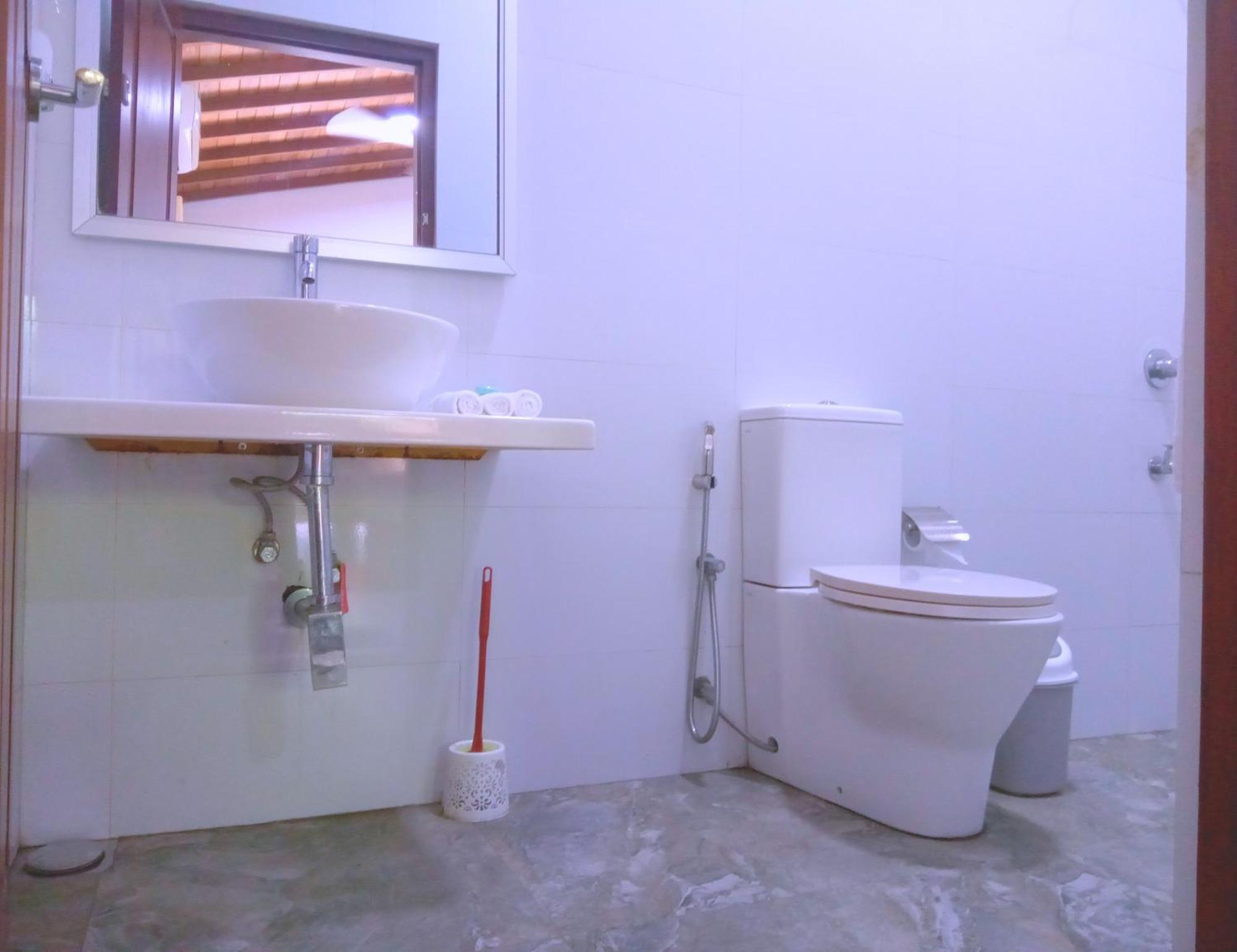Volunteer Ceylon Apartment รัตนปุระ ภายนอก รูปภาพ